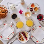 Hotel Casa *