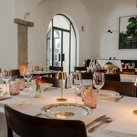 Casa Hotell